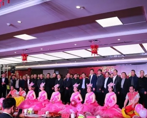 號(hào)角吹響！全體都有，整裝待發(fā)期來(lái)年！